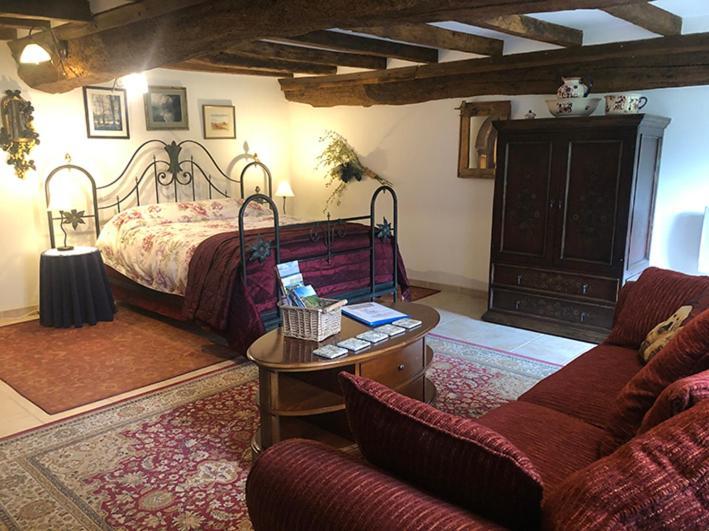 La Ferme Studio Apartments Conde-sur-Noireau Екстер'єр фото